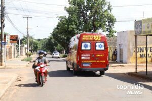 Motociclista precisou ser socorrido pelo Corpo de Bombeiros