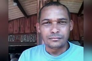 Vítima foi morta após levar golpes de faca no pescoço
