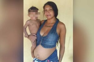 Ana tem filho pequeno e aguarda outro