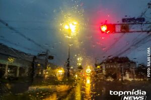 Temperatura despenca e quinta-feira é marcada por chuva e tempo geladinho em MS