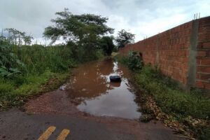 Chuva deixou transtornos em Aquidauana