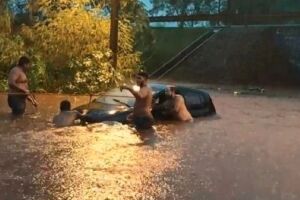 Chuva levou pânico e destruição a Dourados