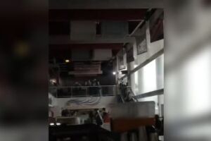 Teto da loja Havan desaba durante temporal em Dourados (vídeo)