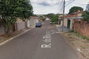 Rapaz tenta esfaquear padrasto e se fere com própria faca em Campo Grande