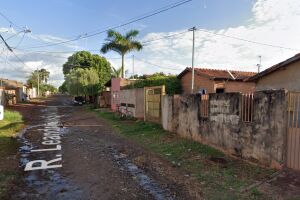 Homem leva pauladas e termina esfaqueado por perder droga de traficante no Mário Covas