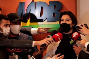Simone vai 'atirar' nos dois presidenciáveis