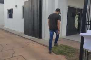 Suspeito se entrega na 7ª DP