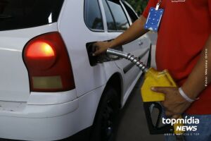 Motorista aproveitou preço antigo antes que mudança deixa o valor ainda mais pesado