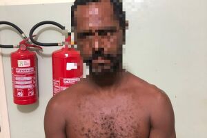 Homem bate em casal, quebra braço de mulher e acaba preso em MS