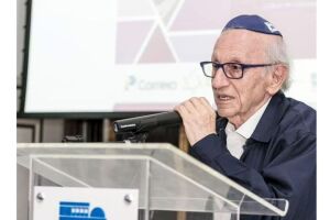 Único sobrevivente do holocausto nascido no Brasil morre aos 94 anos