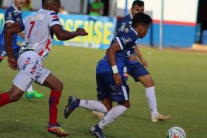 Costa Rica segue na disputa pelo título do Estadual