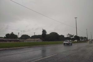 Chuva deu o ar da graça de maneira repentina em Campo Grande