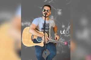 Léo Andrade se apresenta hoje em Campo Grande