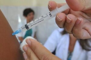 A SES autorizou os municípios em razão da baixa procura pela vacina