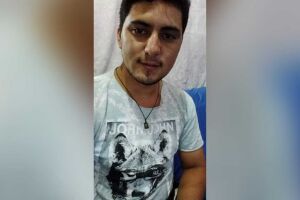 Jovem é morto com tiro na nuca na frente de conveniência em Aral Moreira (vídeo)