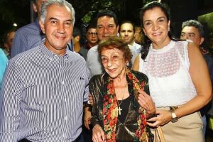 Governador Reinaldo Azambuja prestou homenagens a Delinha