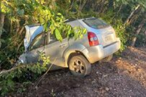 Mototaxista morre ao bater de frente com veículo na BR-262
