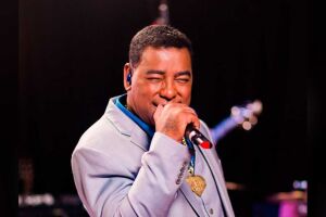 Raça Negra faz abertura de festa junina nesta quarta-feira