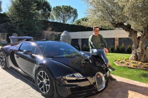 Bugatti de Cristiano Ronaldo é avaliado em mais de R$ 10 milhões