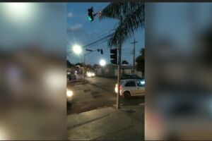 Semáforos causam confusão no trânsito em Campo Grande