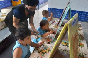 Prefeitura convoca mais de 300 aprovadas em processo para assistente de educação infantil