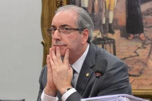 Justiça suspende cassação e torna Eduardo Cunha elegível