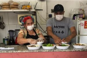 Dona de restaurante aumentou vendas em corrente do bem