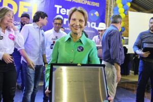 Tereza Cristina foi homenageada nesta sexta-feira, em Três Lagoas