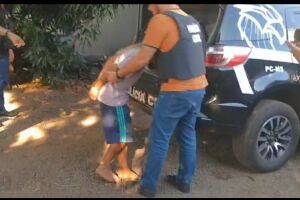 Acusado de matar homem é preso contando crime para mãe no Lageado