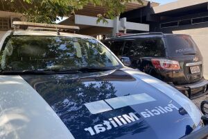 Surtado, rapaz ameaça matar todos da família e dá tapa na cara de jovem em MS