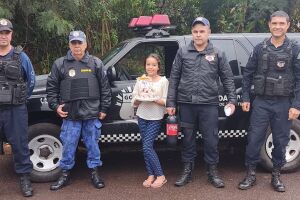 Menina ficou feliz com ação social de guardas 