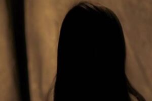 Mulher ouviu que 'avôdrasto' é que abusou da filha