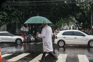 Chuva derruba temperaturas mas calor deve voltar durante a semana