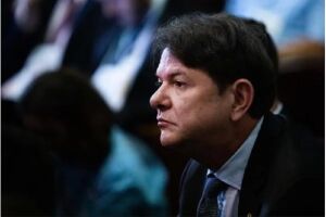 Cid Gomes quer aliança com Lula