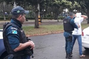 Homem foi detido para esclarecer agressão 