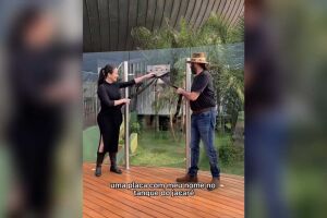 Almir Sater recebe homenagem no Bioparque Pantanal