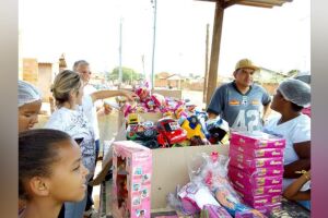 Projeto pede doações de brinquedos para realizar Dia das Crianças na Cidade de Deus