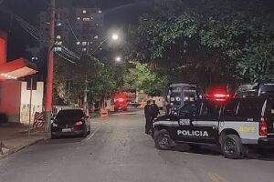 Suspeita de bomba mobiliza polícia em local de evento com Bolsonaro em MG