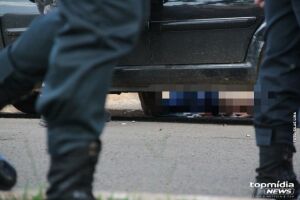Homem é assassinado na frente da família no Universtário