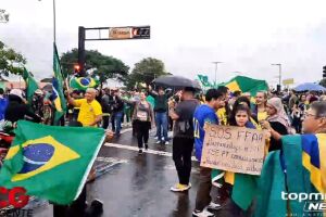 Protesto dura nove dias na Duque de Caxias 