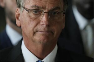 Bolsonaro nomeia 3 em fim de mandato