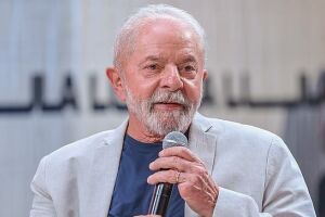 Presidente eleito foi ao Egito