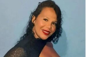 Eva pegou a arma para tirar foto e efetuou o disparo