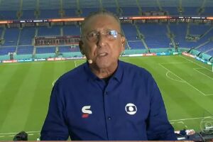 Narrador criticou Tite por deixar o campo após derrota 