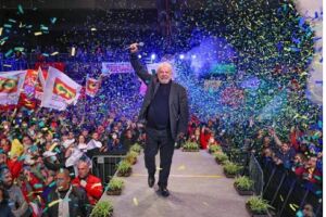 TSE diploma Lula nesta segunda-feira
