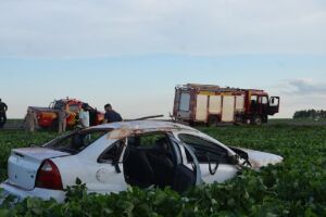 Jovem morre e três pessoas ficam feridas após carro capotar em Sidrolândia