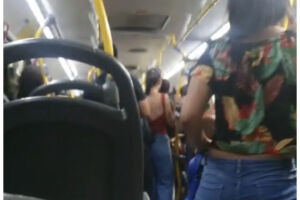 Passageiros ficaram em pânico