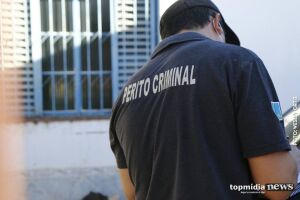 Homem toma facadas e morre na frente da filha no Jardim Aeroporto