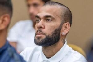Parece brincadeira: Daniel Alves agora diz que a vítima de estupro é a culpada