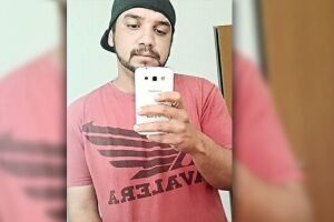 Familiares fazem transmissão do velório de traficante morto pela PM (vídeo)